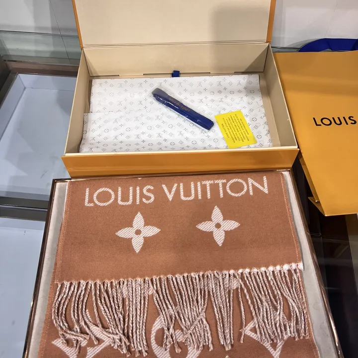 スーパーコピー ルイヴィトン マフラー