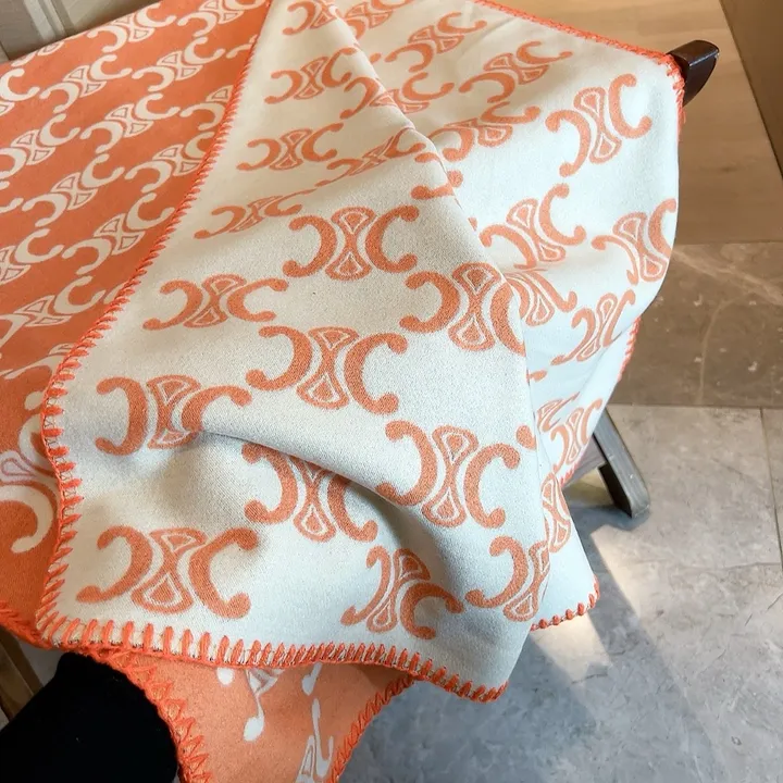 スーパーコピー セリーヌ マフラー