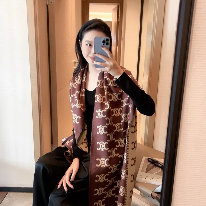 スーパーコピー セリーヌ マフラー