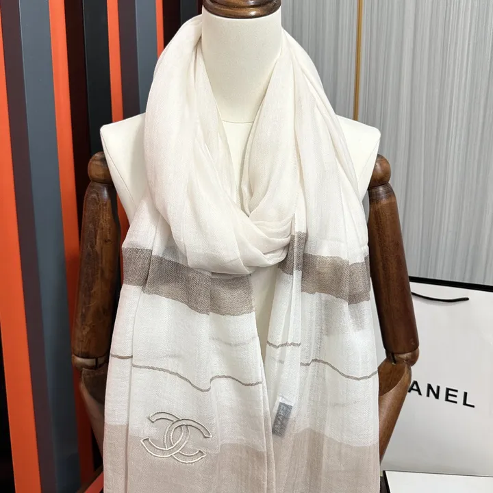 スーパーコピー シャネル マフラー