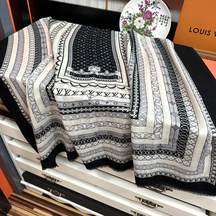 スーパーコピー ルイヴィトン マフラー