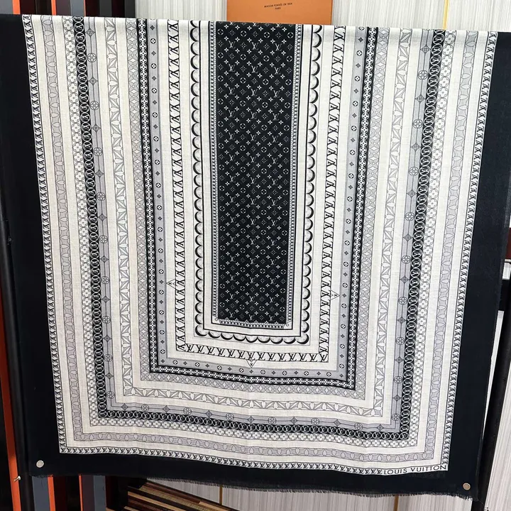 スーパーコピー ルイヴィトン マフラー