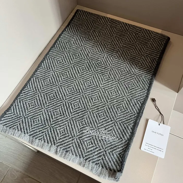 スーパーコピー ルイヴィトン マフラー