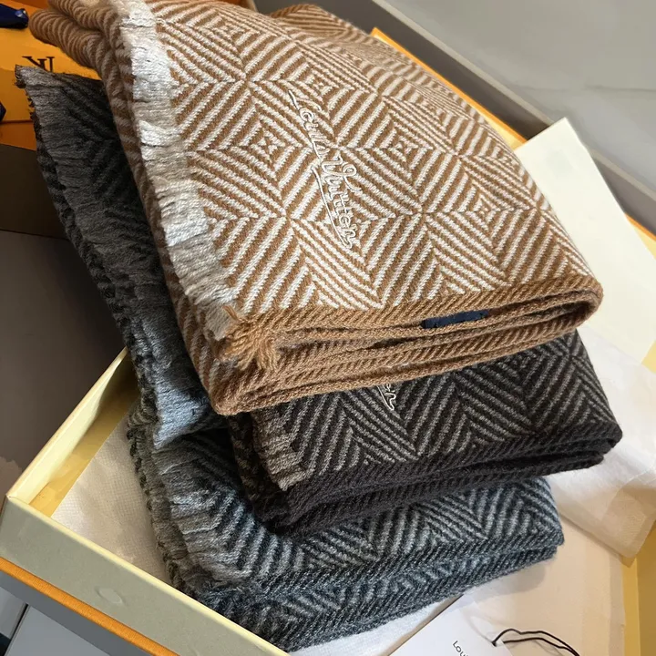 スーパーコピー ルイヴィトン マフラー