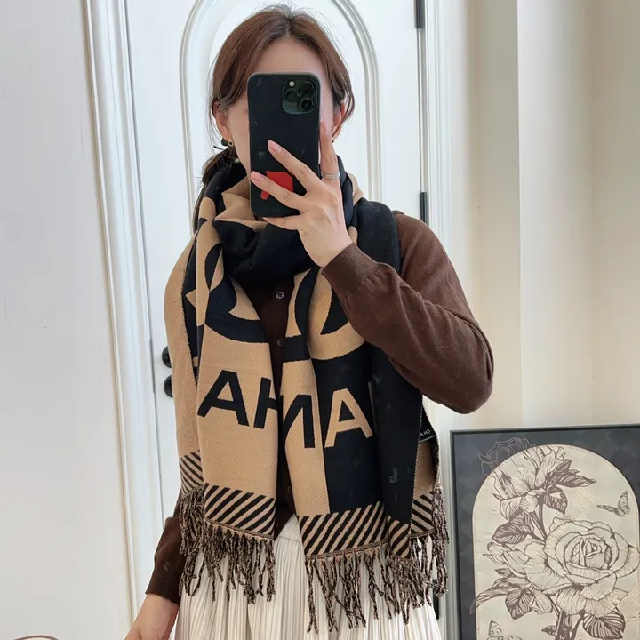 スーパーコピー シャネル マフラー