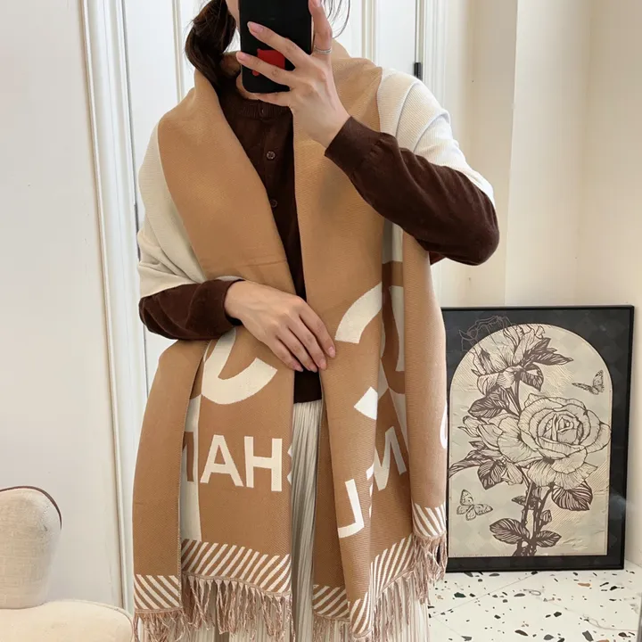 スーパーコピー シャネル マフラー