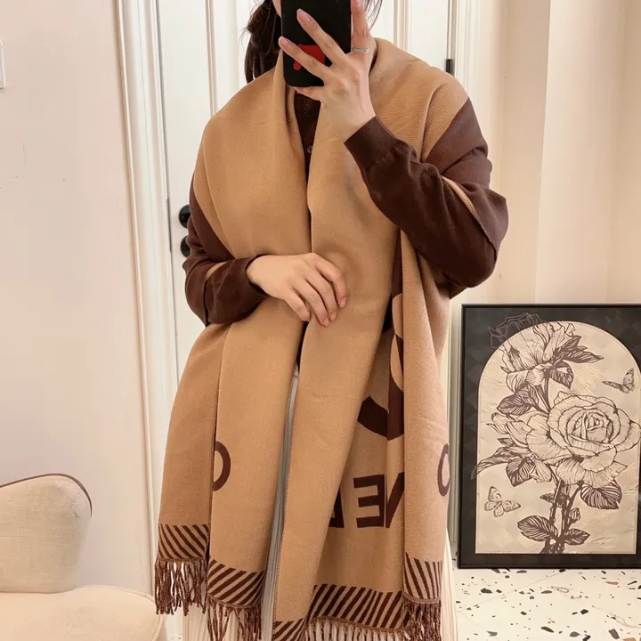 スーパーコピー シャネル マフラー