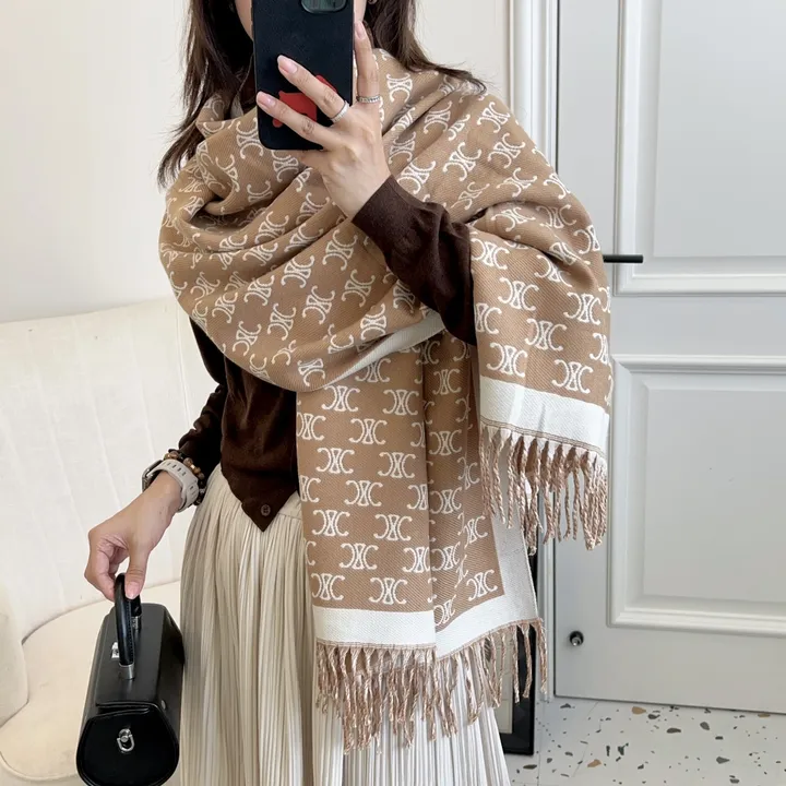 スーパーコピー セリーヌ マフラー