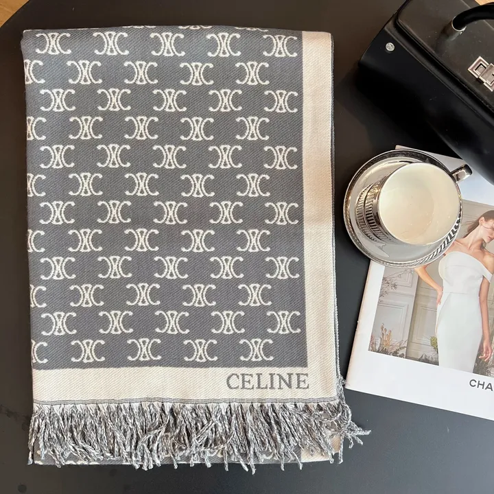 スーパーコピー セリーヌ マフラー