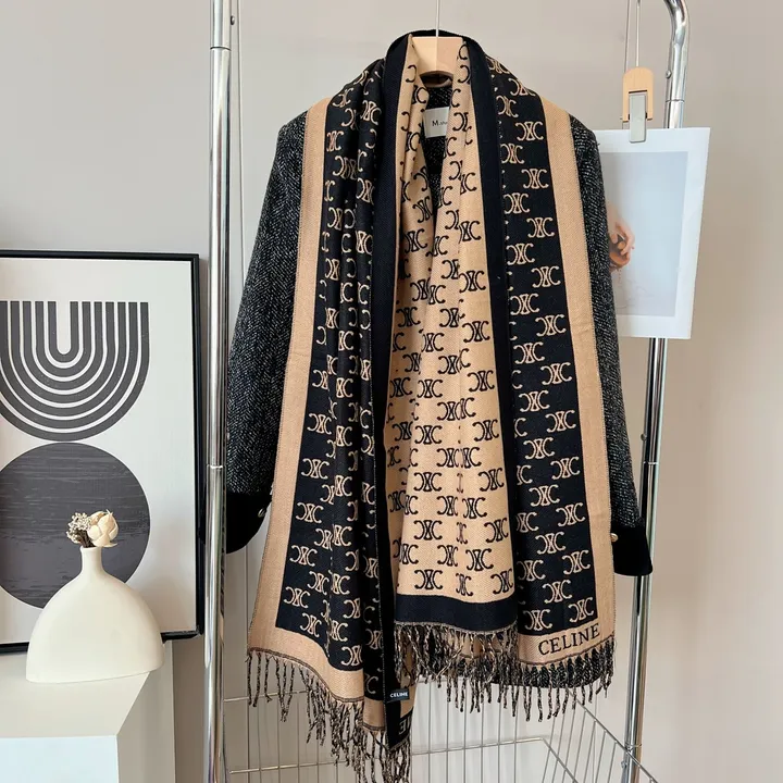 スーパーコピー セリーヌ マフラー