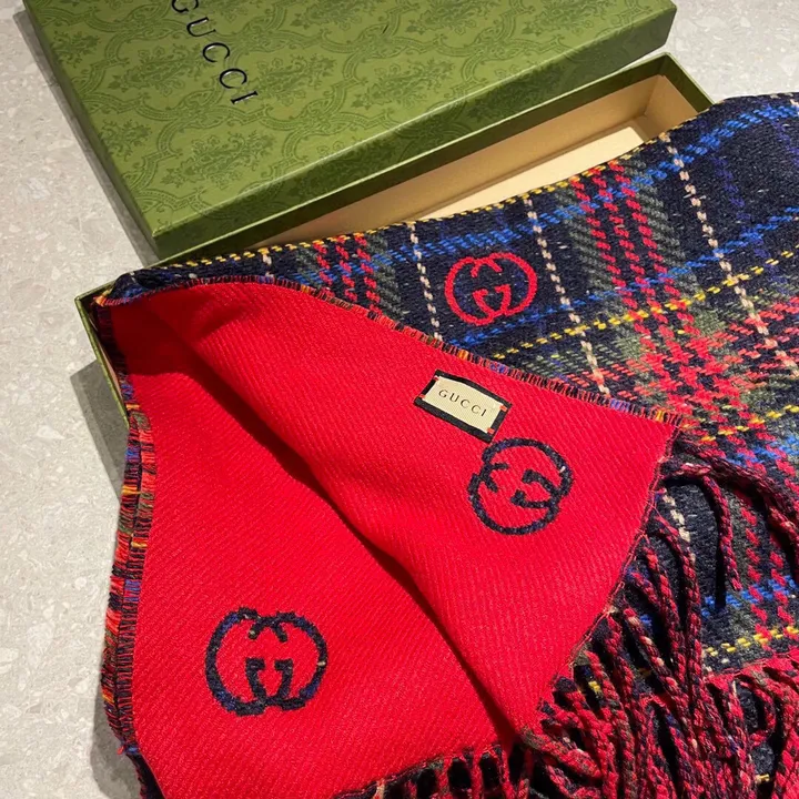 スーパーコピー グッチ マフラー