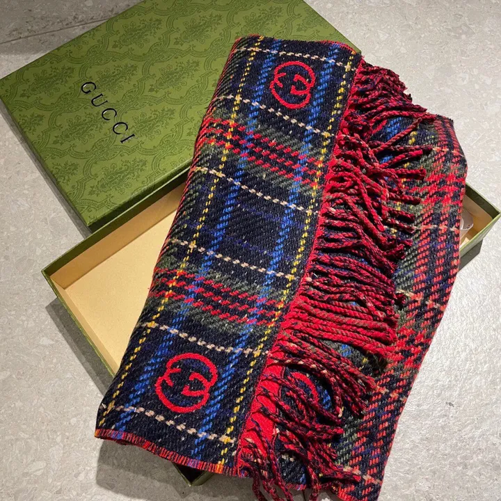 スーパーコピー グッチ マフラー