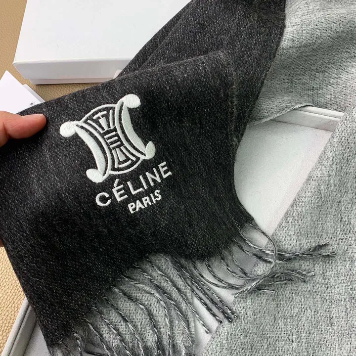 スーパーコピー セリーヌ マフラー