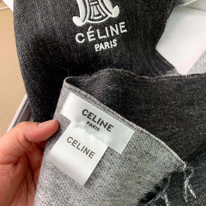 スーパーコピー セリーヌ マフラー