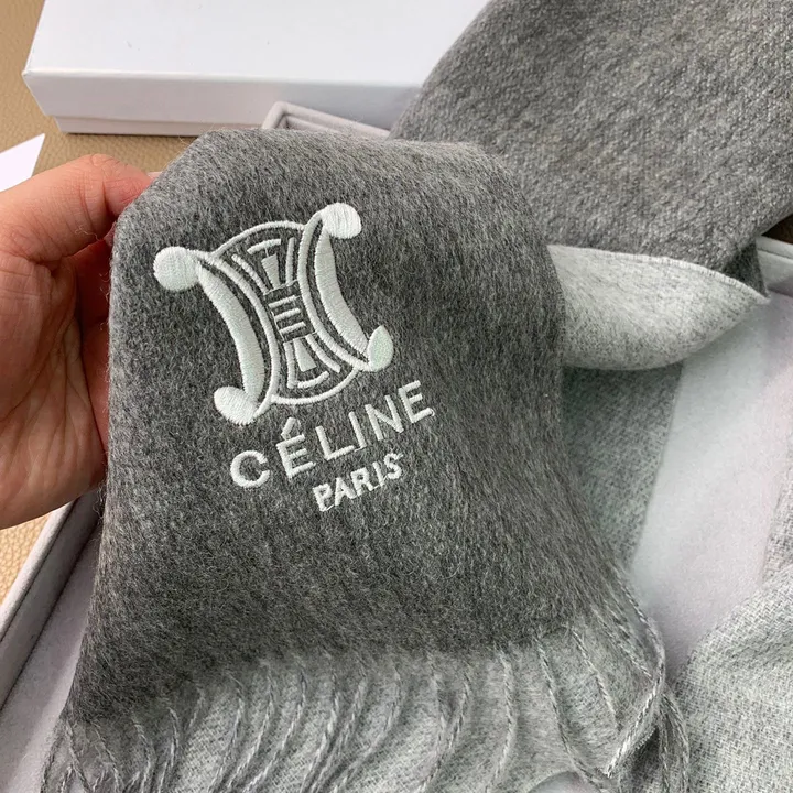 スーパーコピー セリーヌ マフラー