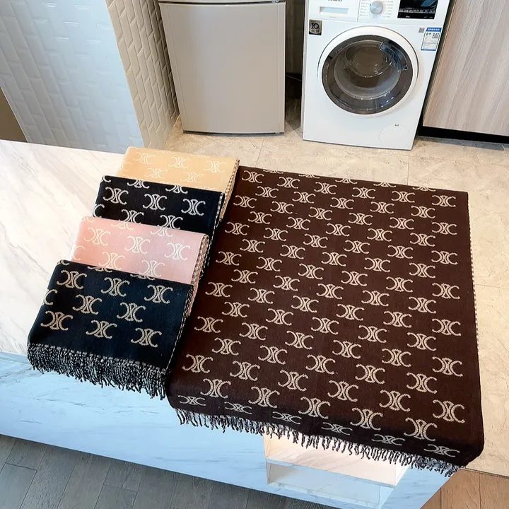 スーパーコピー セリーヌ マフラー