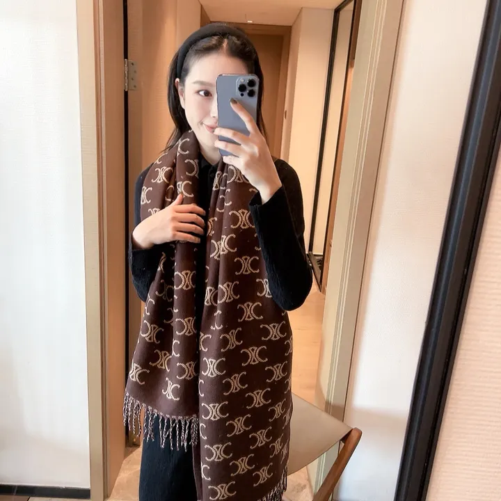 スーパーコピー セリーヌ マフラー