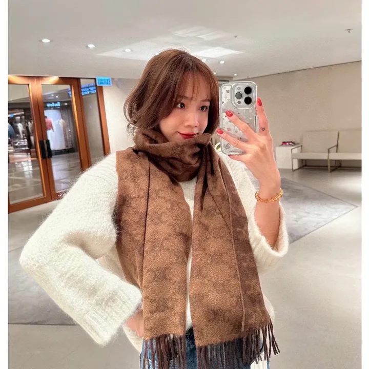 スーパーコピー セリーヌ マフラー