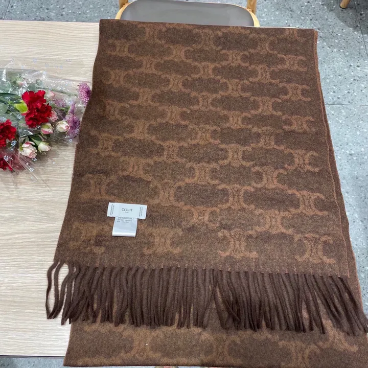 スーパーコピー セリーヌ マフラー