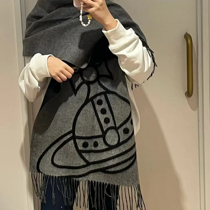 スーパーコピー ヴィヴィアン・ウエストウッド マフラー