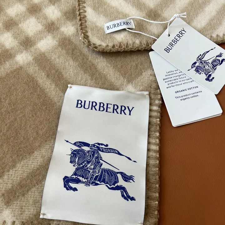 スーパーコピー バーバリー ス マフラー