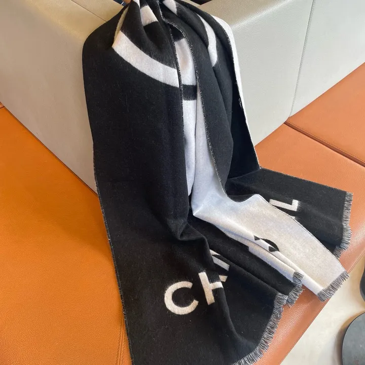 スーパーコピー シャネル マフラー