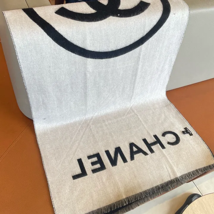 スーパーコピー シャネル マフラー