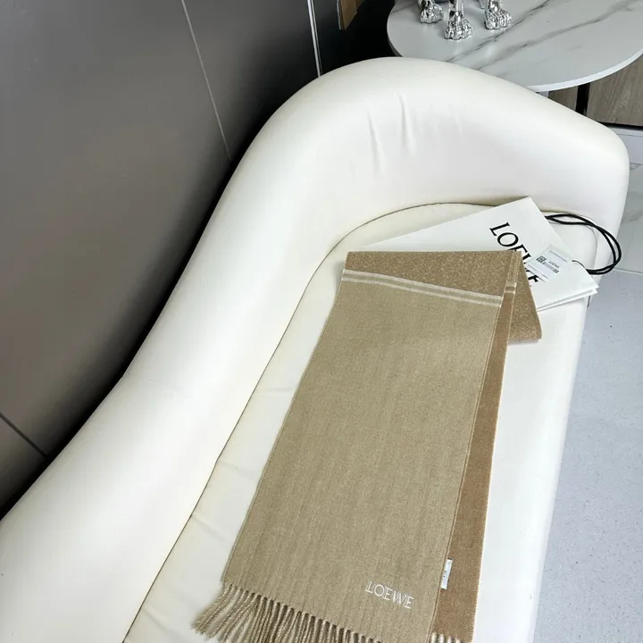 スーパーコピー ロエベ マフラー