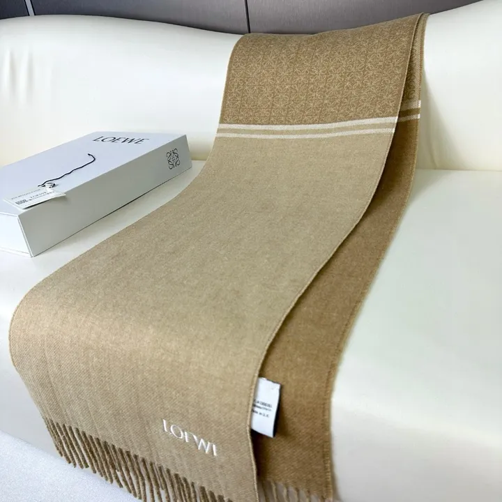 スーパーコピー ロエベ マフラー