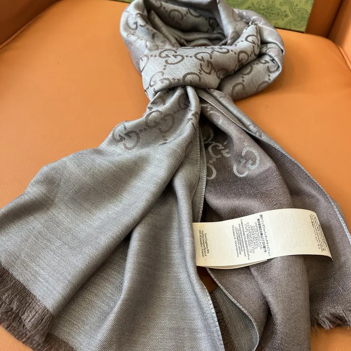 スーパーコピー グッチ マフラー