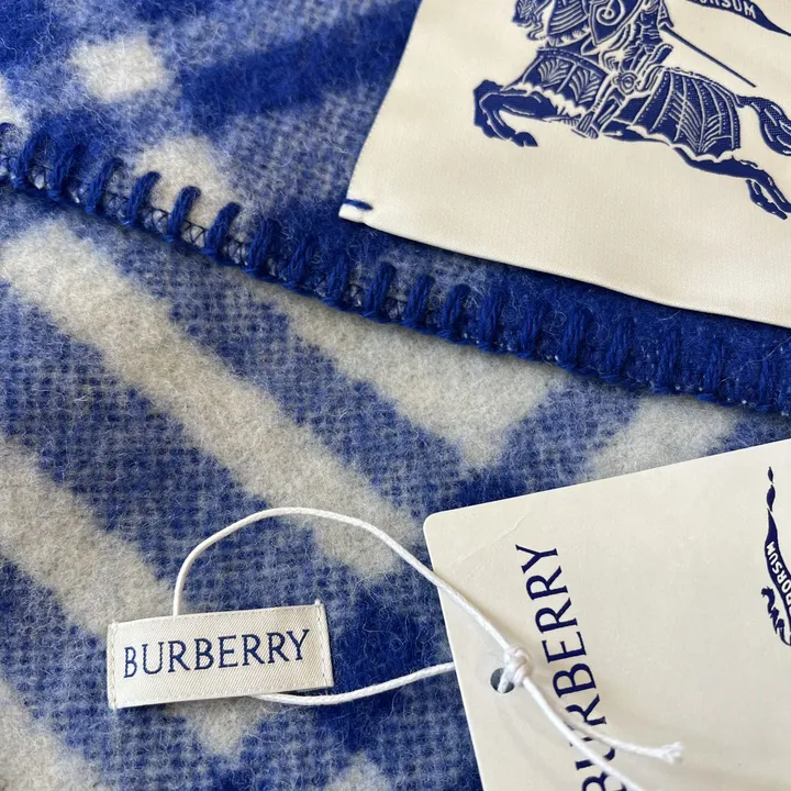 スーパーコピー バーバリー ス マフラー