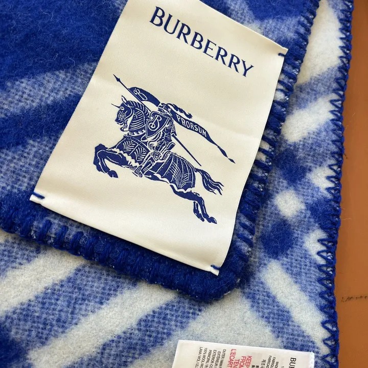 スーパーコピー バーバリー ス マフラー