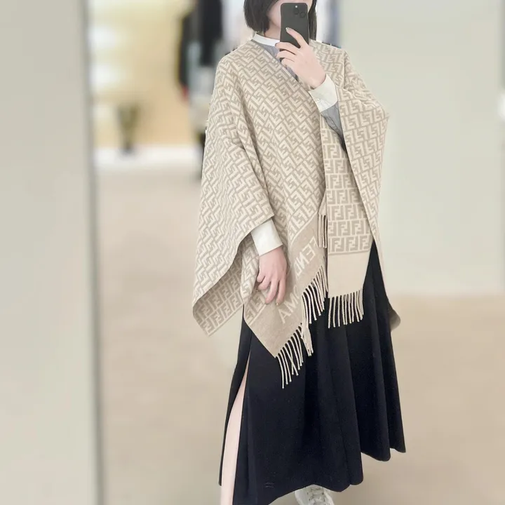 スーパーコピー フェンディ マフラー