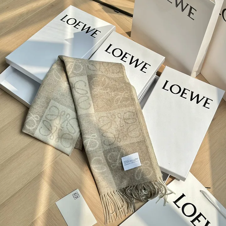 スーパーコピー ロエベ マフラー