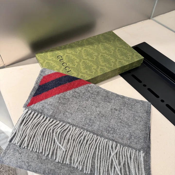 スーパーコピー ルイヴィトン マフラー