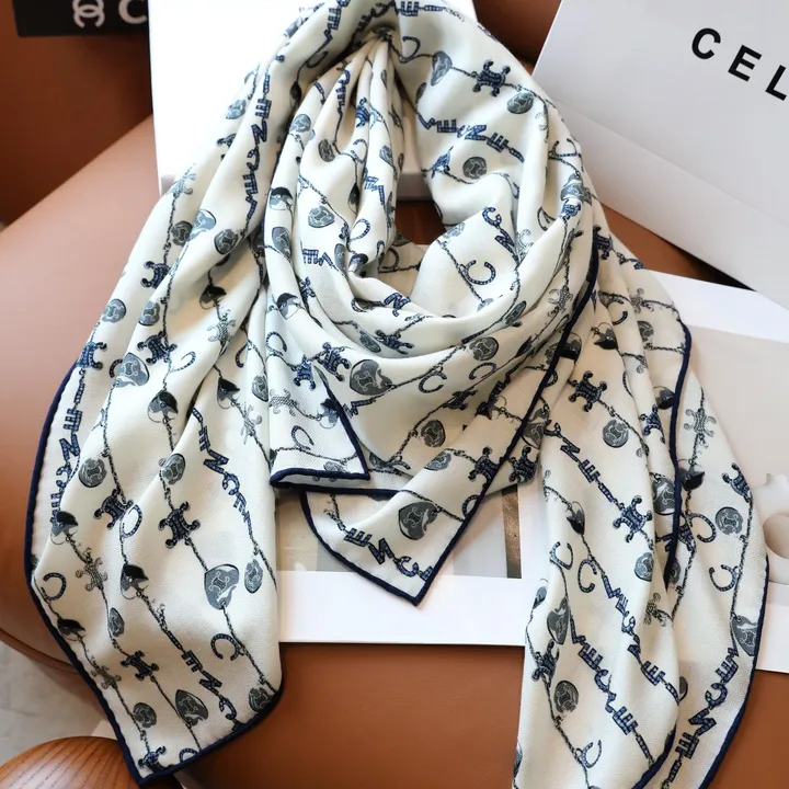 スーパーコピー セリーヌ マフラー