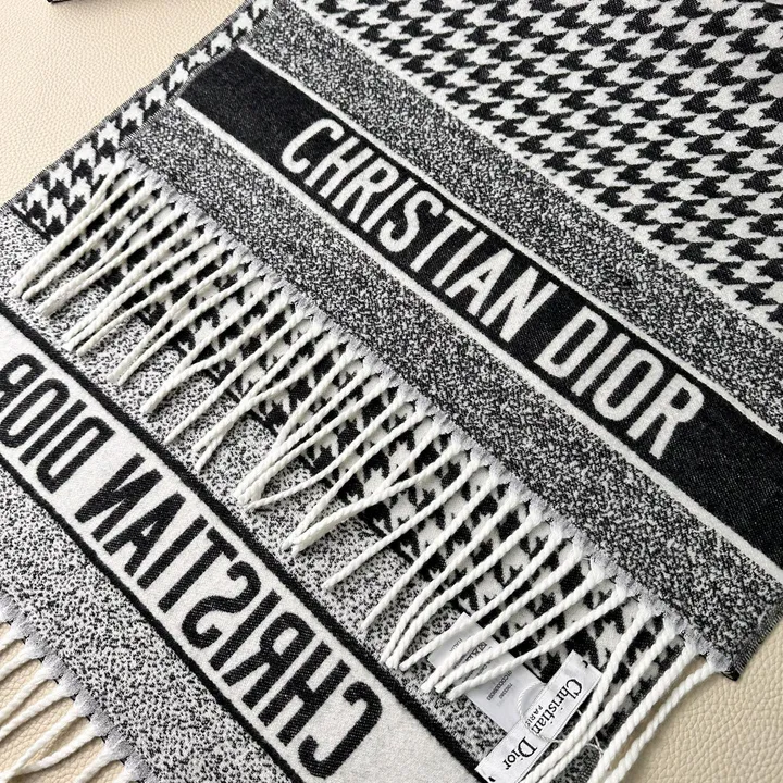 スーパーコピー ディオール マフラー