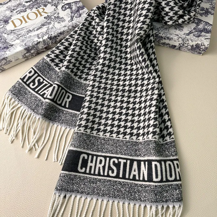 スーパーコピー ディオール マフラー