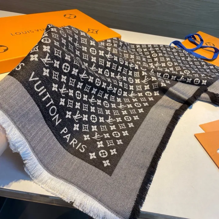 スーパーコピー ルイヴィトン マフラー