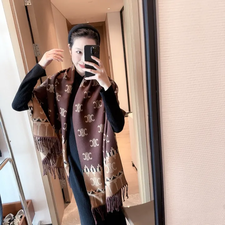 スーパーコピー セリーヌ マフラー