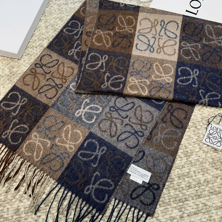 スーパーコピー ロエベ マフラー