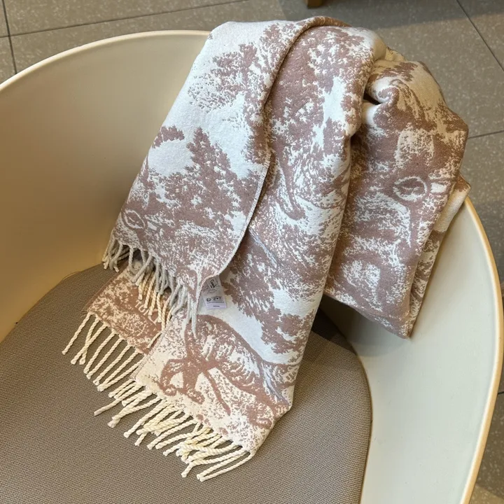 スーパーコピー ディオール マフラー