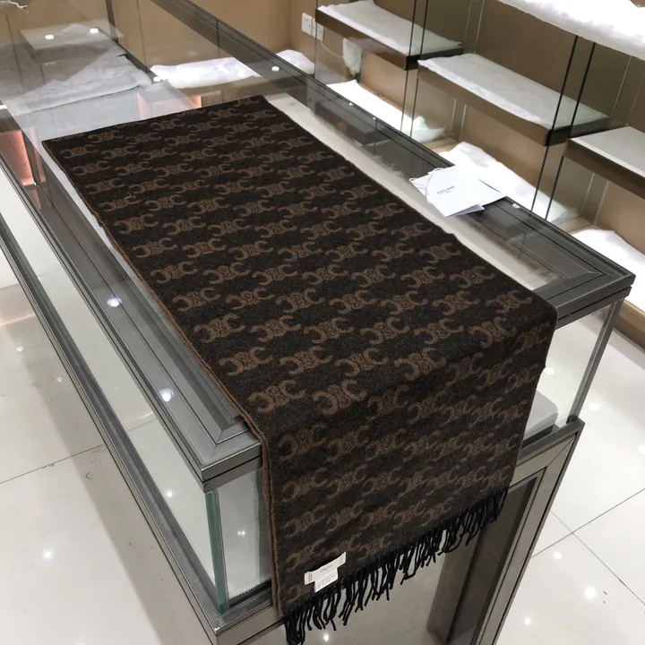 スーパーコピー セリーヌ マフラー