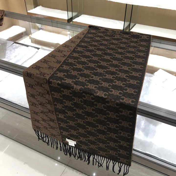 スーパーコピー セリーヌ マフラー