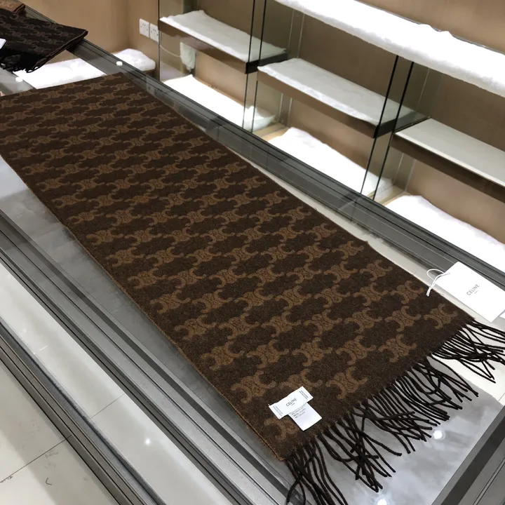 スーパーコピー セリーヌ マフラー