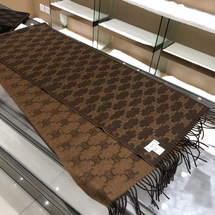 スーパーコピー セリーヌ マフラー