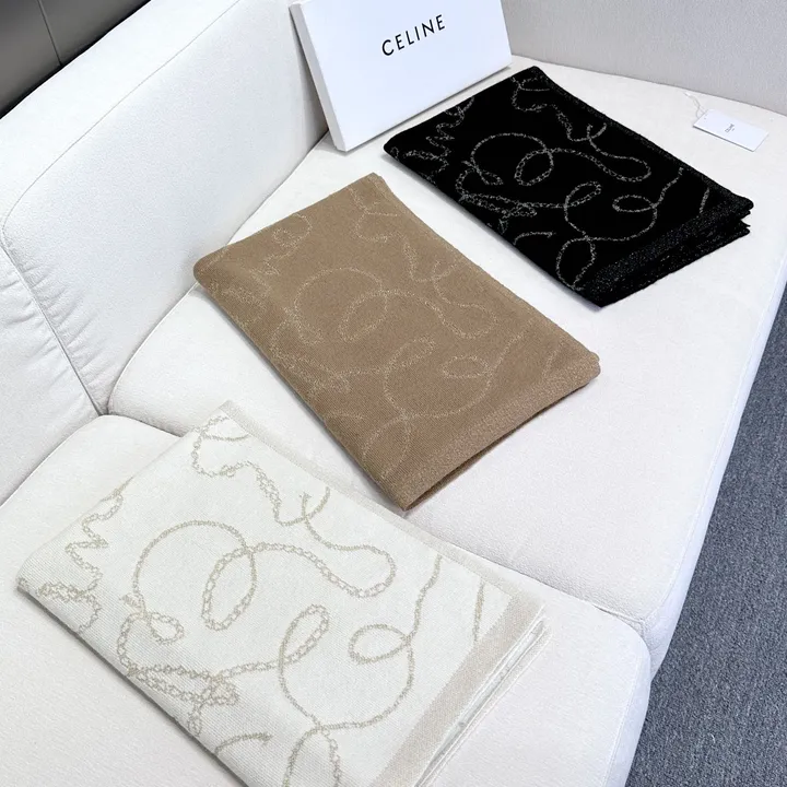 スーパーコピー セリーヌ マフラー