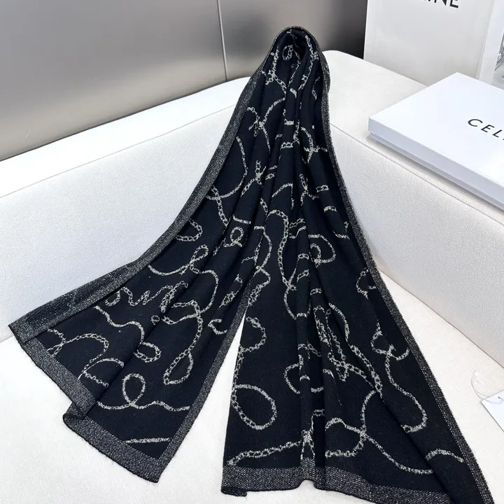 スーパーコピー セリーヌ マフラー