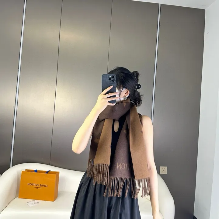 スーパーコピー ルイヴィトン マフラー