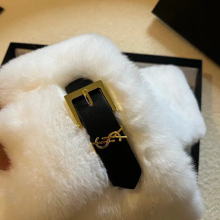 スーパーコピー バレンシアガ マフラー